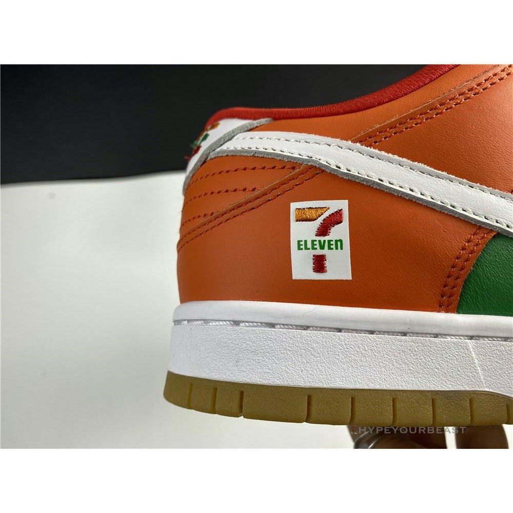 Nike SB Dunk Low 7-Eleven