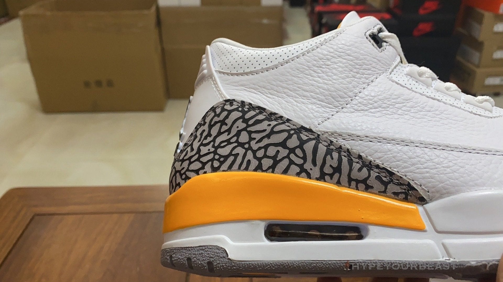Air Jordan 3 'Lazer Orange'