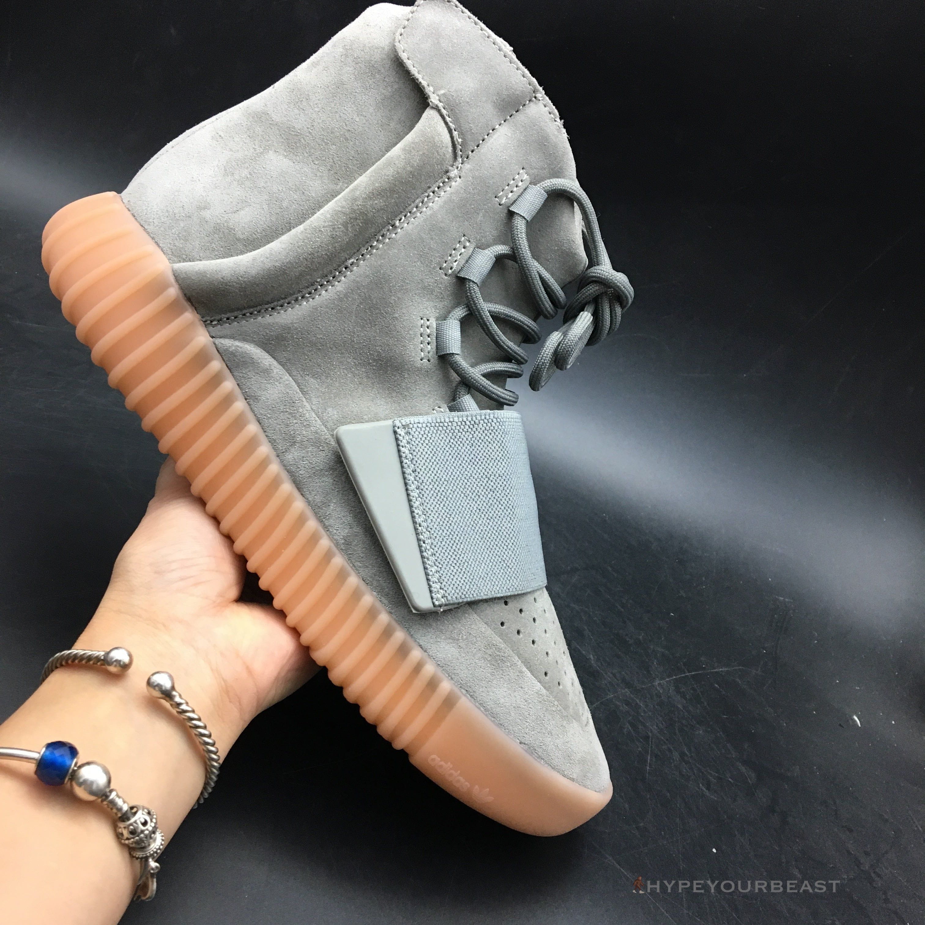 Yeezy Boost 750 Light Grey