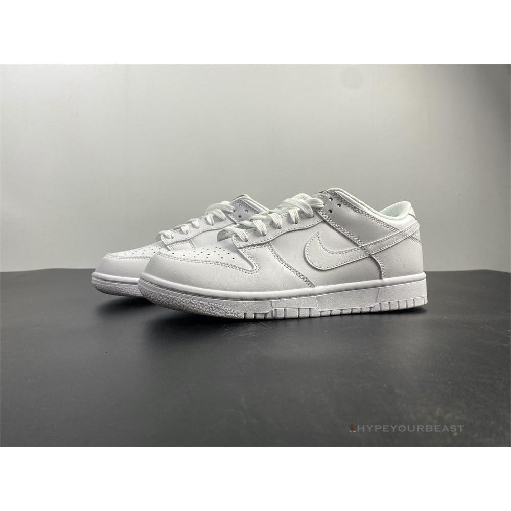 Nike Dunk Low Triple White