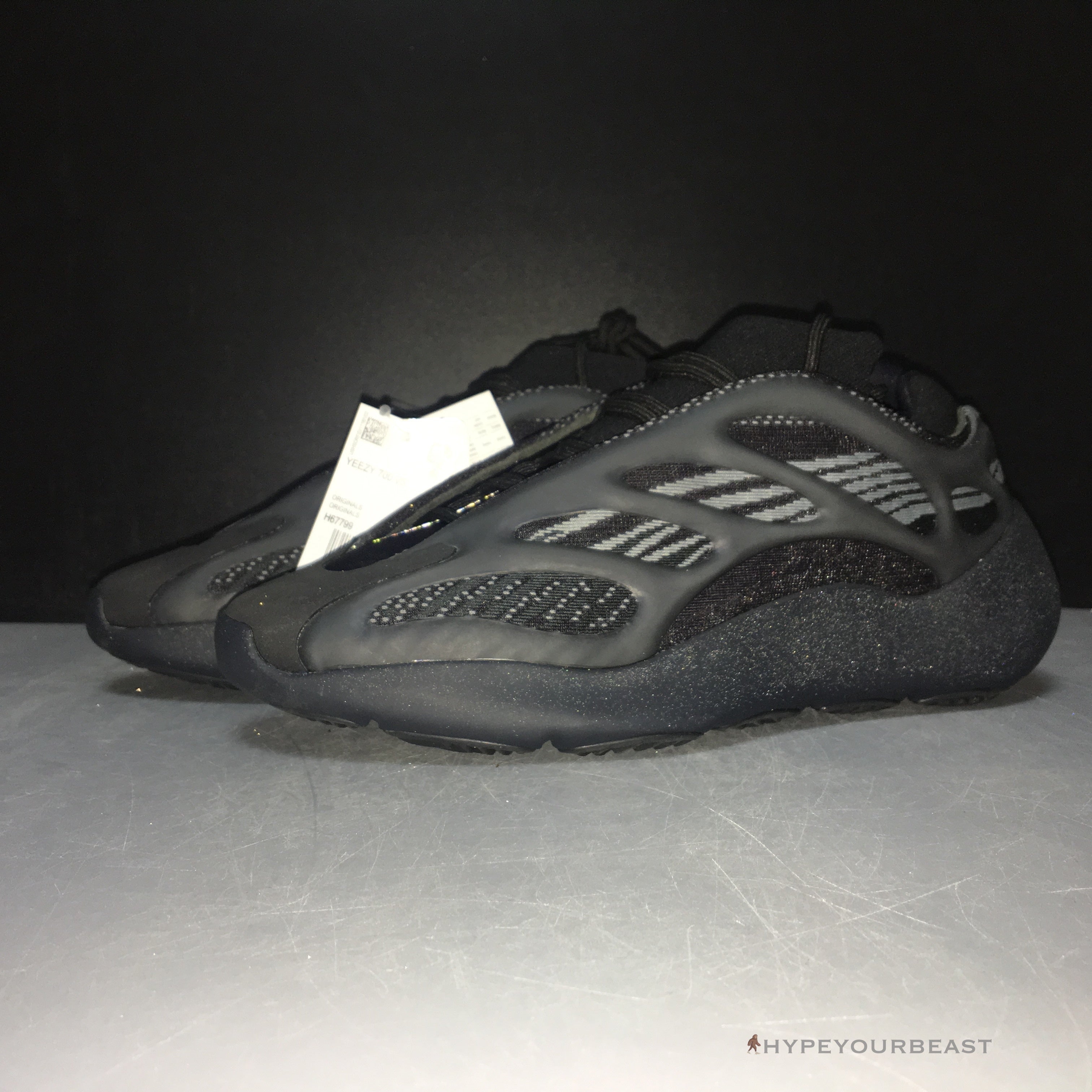 Adidas Yeezy 700 V3 'Alvah'