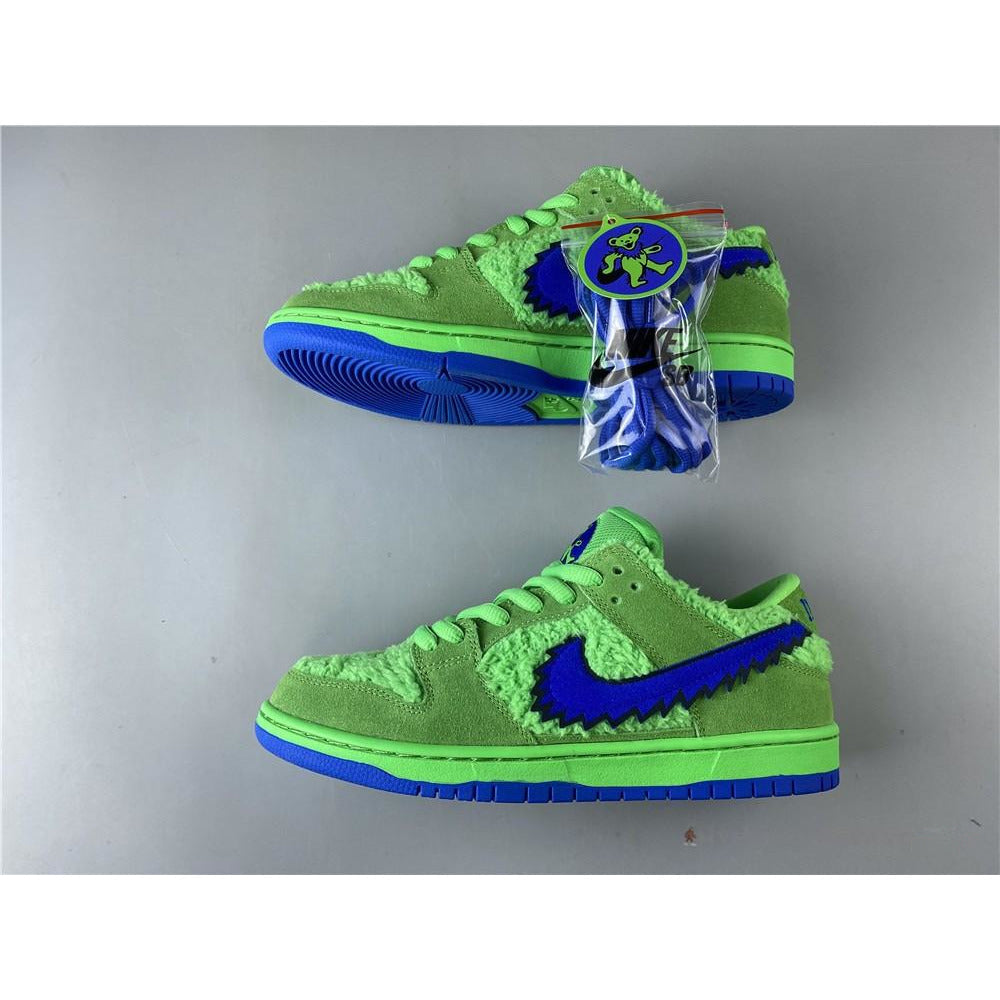 Nike SB Dunk Low X Grateful Dead Green Bear