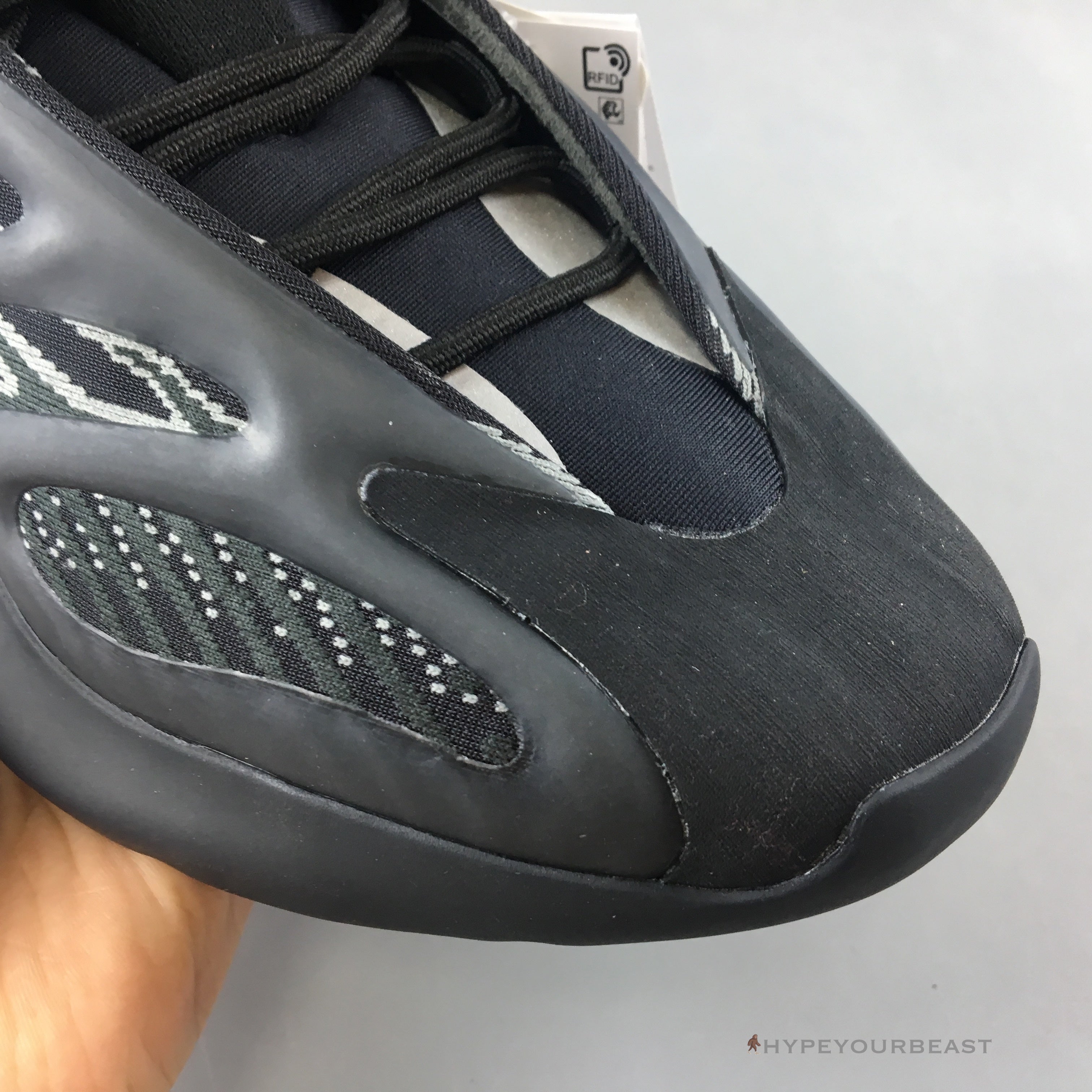 Adidas Yeezy 700 V3 'Alvah'