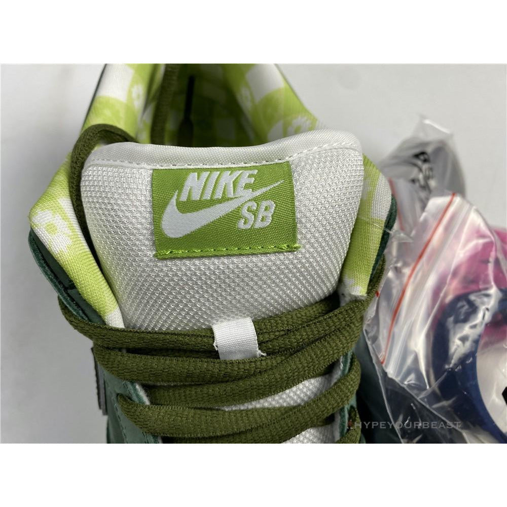 Nike SB Dunk Low 'Green Lobster'