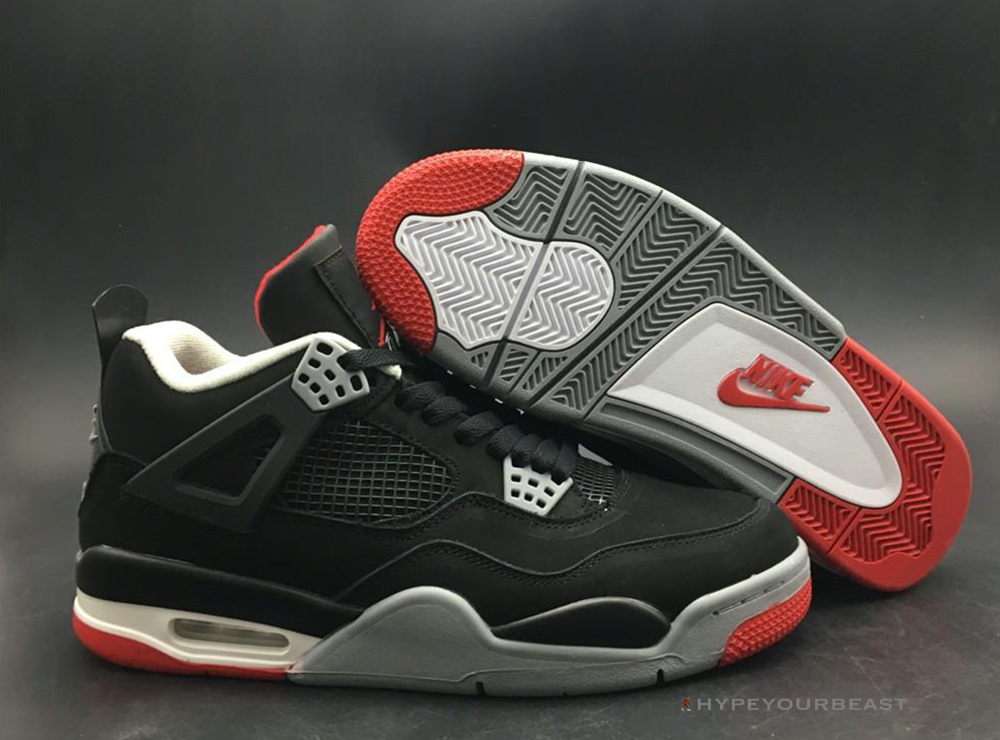 Air Jordan 4 Bred