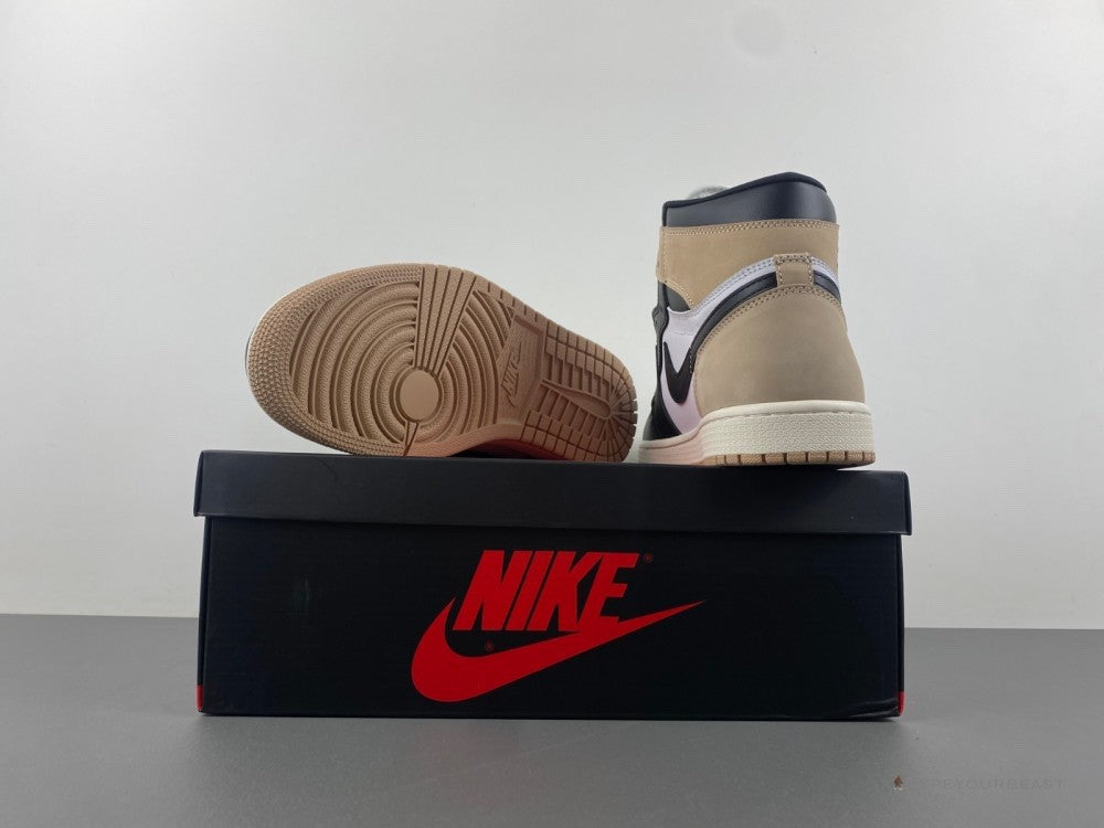 Air Jordan 1 High OG 'Latte'
