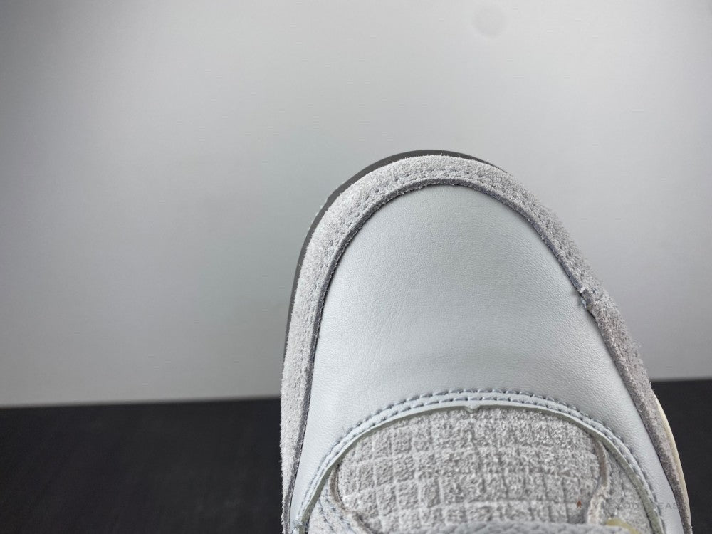 Air Jordan 4 Retro 'Craft Photon Dust'