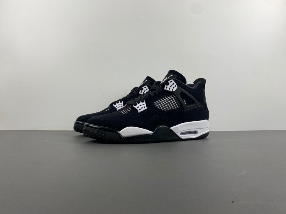 Air Jordan 4 'White Thunder'