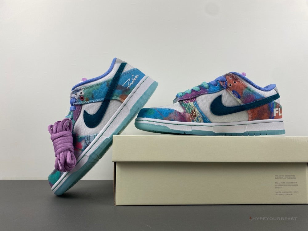 Nike SB Dunk Low Futura Laboratories Bleached Aqua