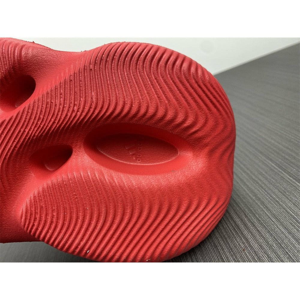 Yeezy Foam RNNR Vermillion Red