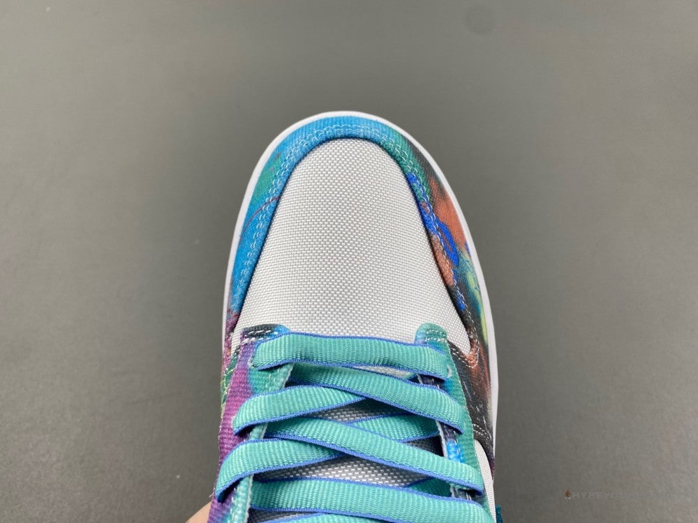 Nike SB Dunk Low Futura Laboratories Bleached Aqua