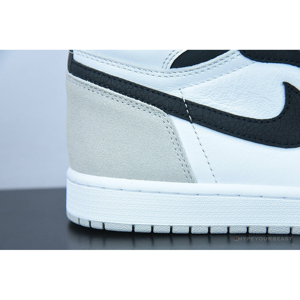 Air Jordan 1 Retro High OG 'Bleached Coral'