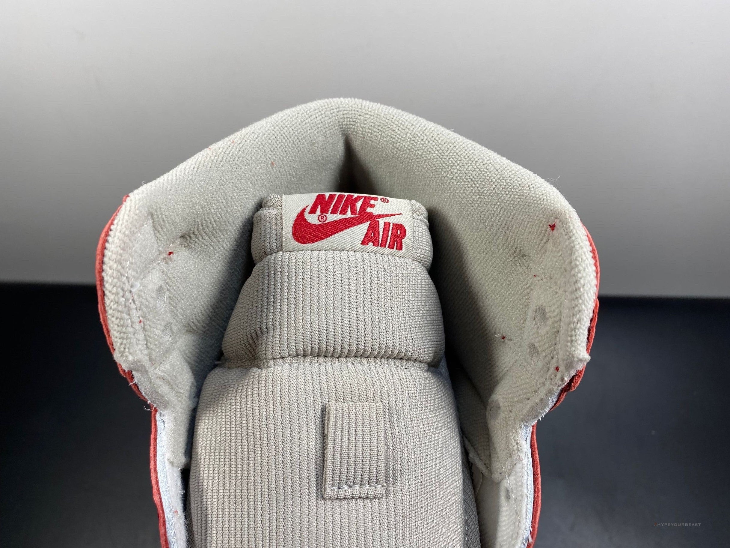 Air Jordan 1 Retro OG 'Varsity Red'