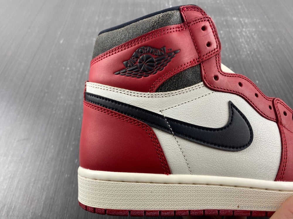 Air Jordan 1 Retro High OG 'Chicago Lost And Found'