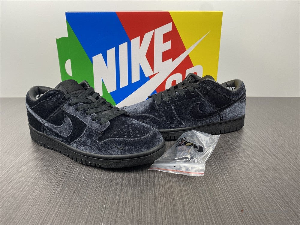 Nike Dunk Low 'Dover Street Market Triple Black Velvet'
