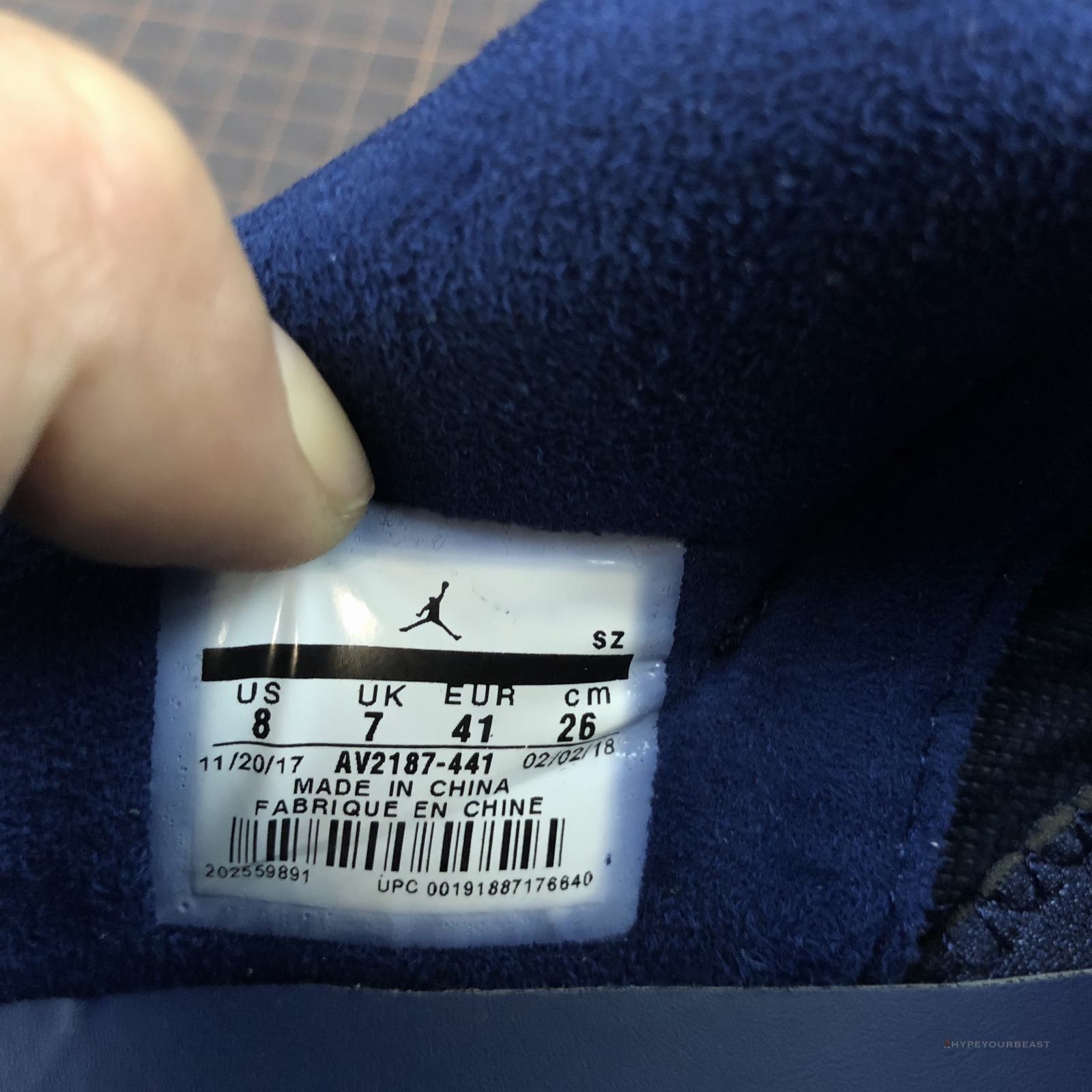 Air Jordan 11 Low 'Velvet Midnight Navy'