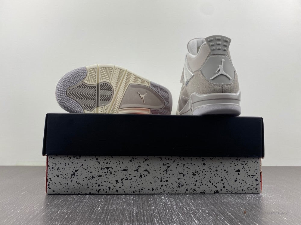 Air Jordan 4 'Frozen Moments'