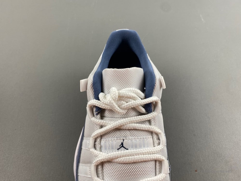 Air Jordan 11 Retro Low 'Diffused Blue'