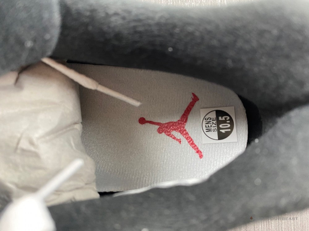 Air Jordan 4 Retro 'Red Cement'