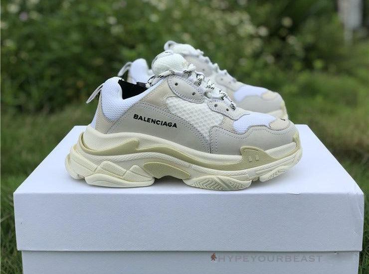BCG Triple S Sneakers Cream / White