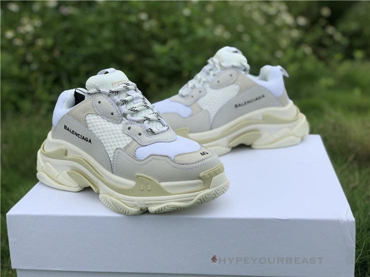 BCG Triple S Sneakers Cream / White
