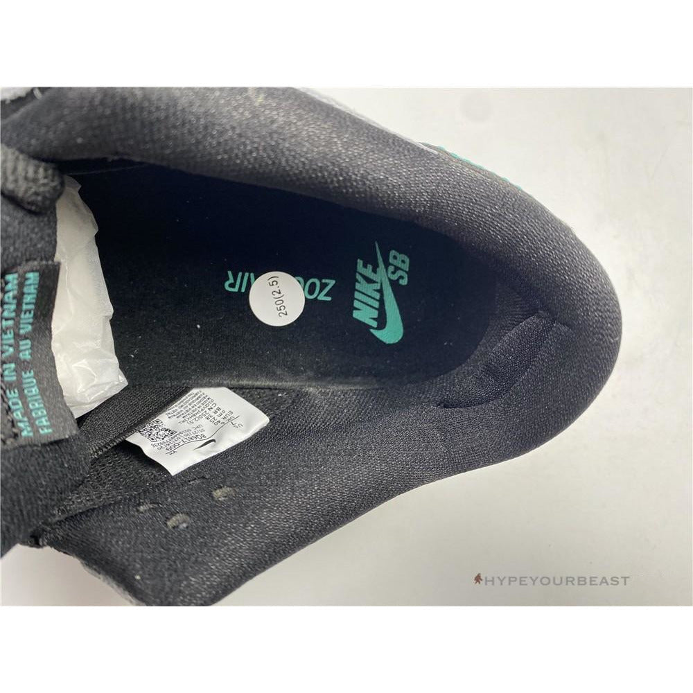 Nike SB Dunk Low Atmos Elephant