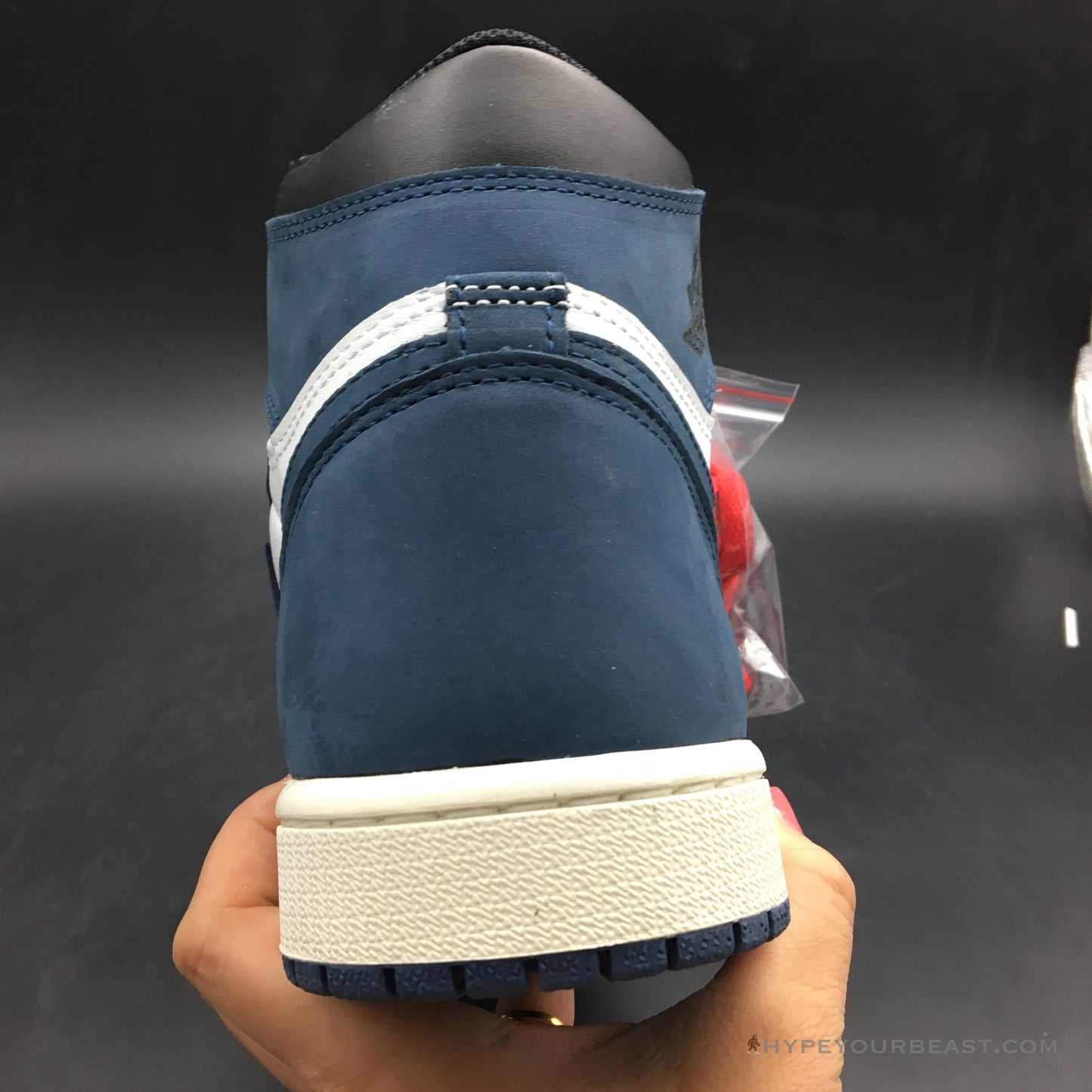 Air Jordan 1 Retro High OG Fragment