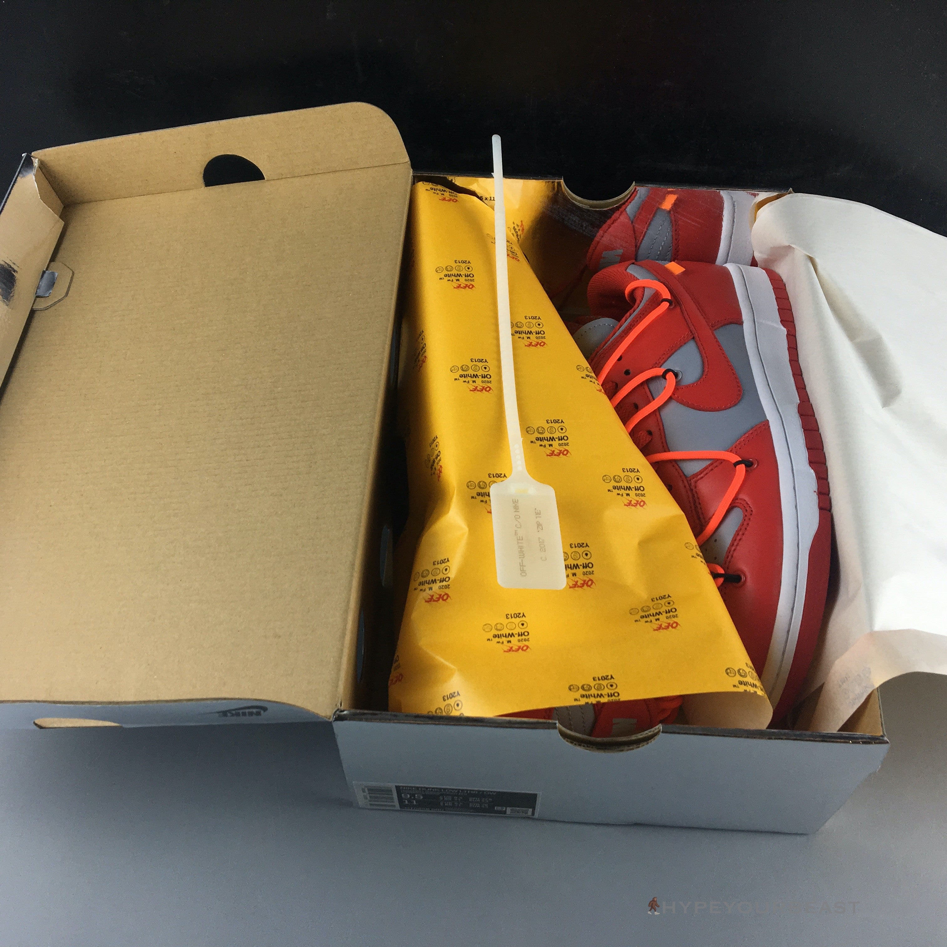 Nike Off-White X Dunk Low 'University Red'