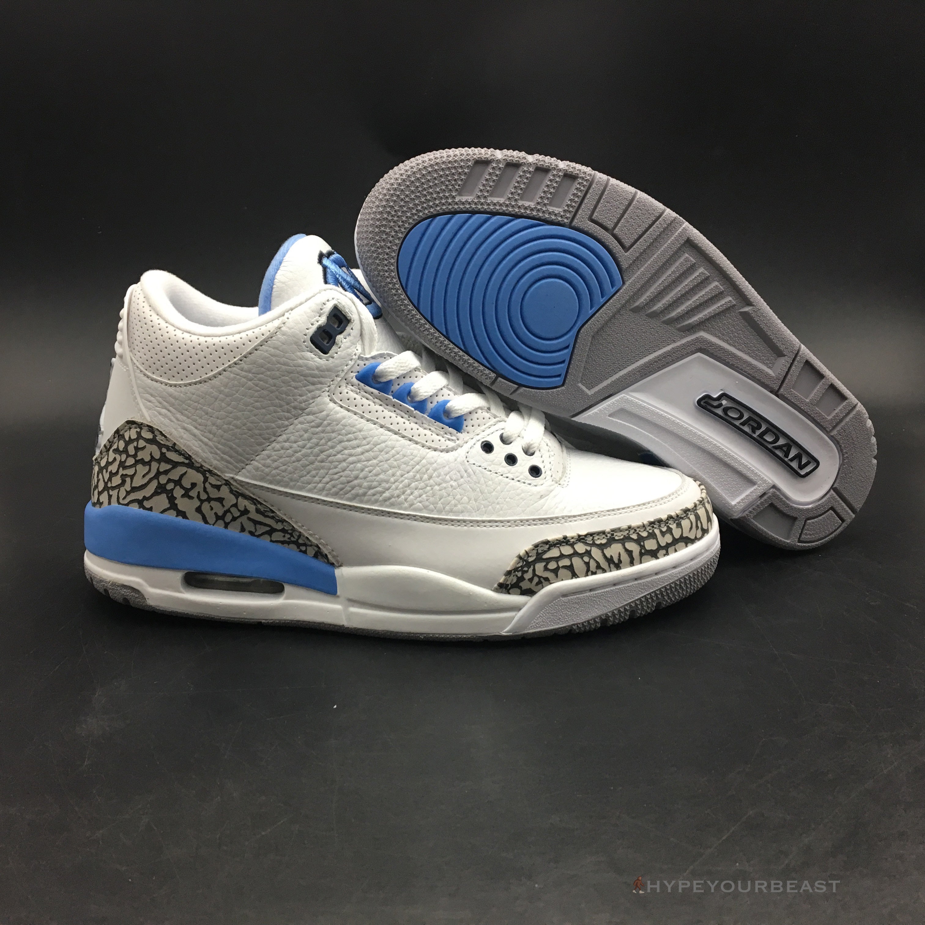 Air Jordan 3 Retro UNC (2020)