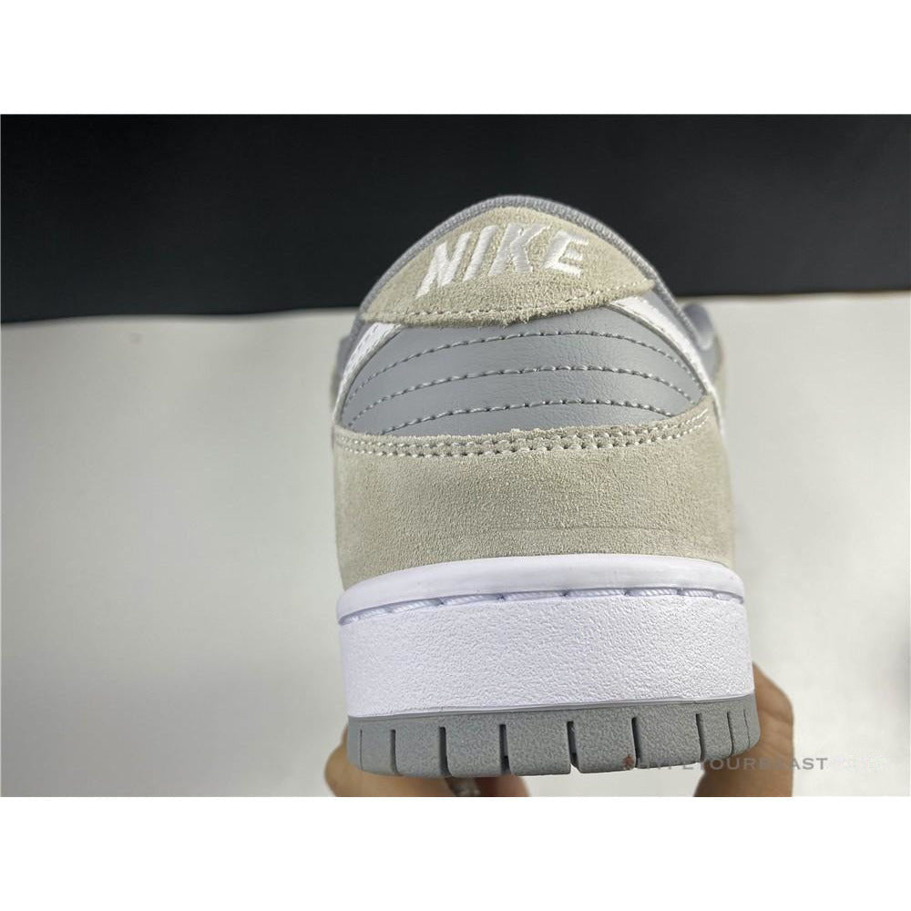 Nike SB Dunk Low 'Summit White'