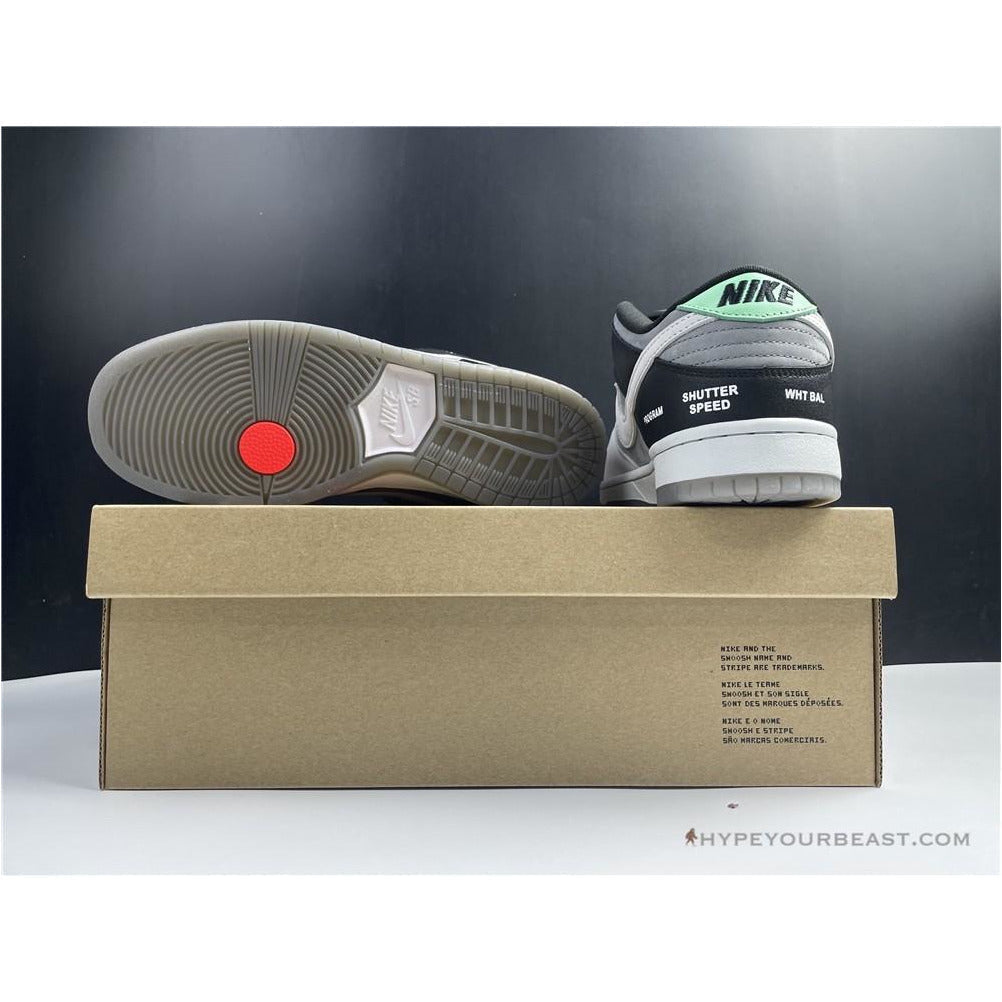 Nike SB Dunk Low VX1000