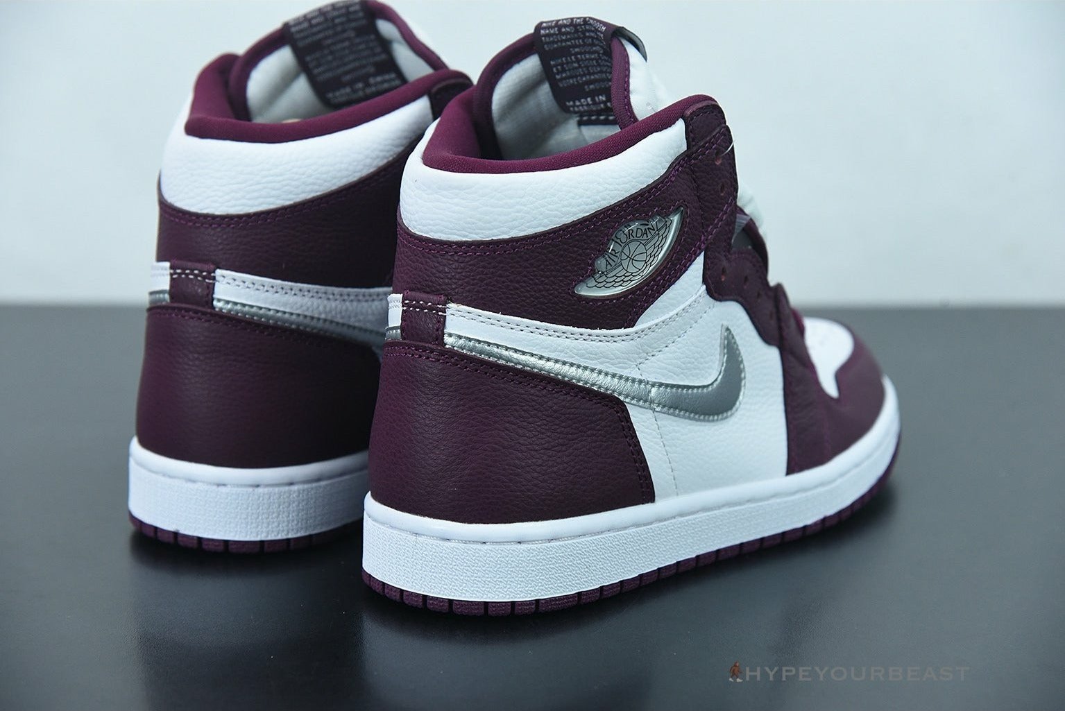 Air Jordan.1 Retro High OG Bordeaux
