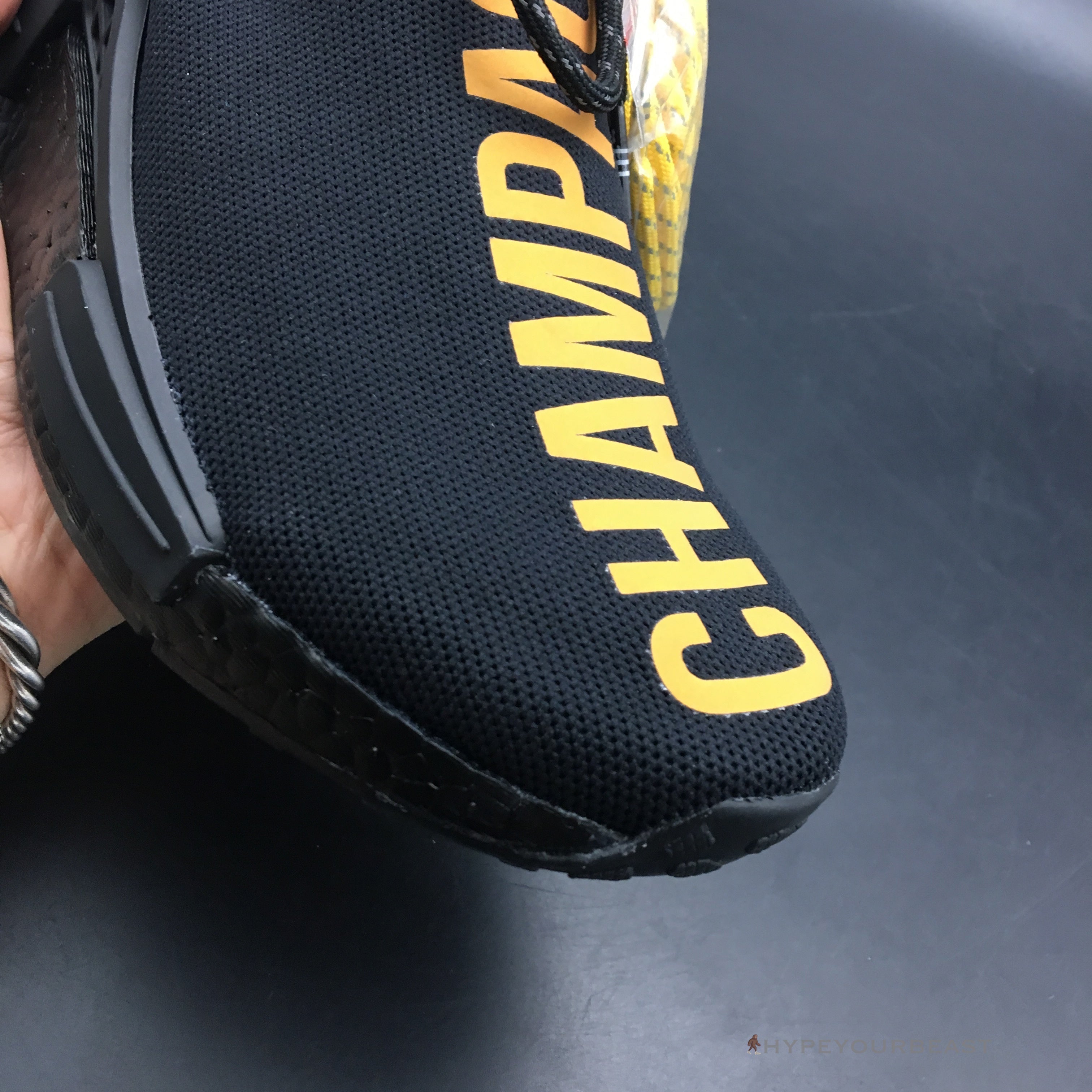 Adidas NMD Pharrell X OVO Drake