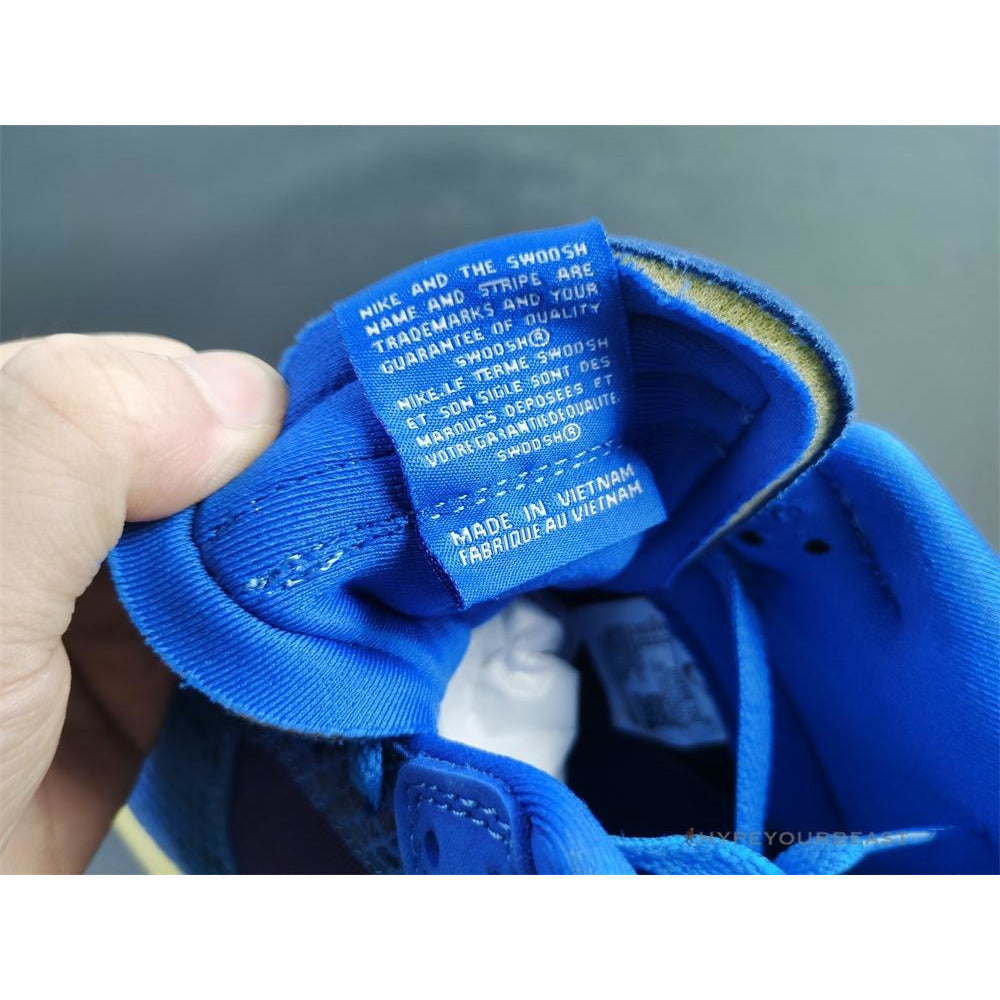 Undefeated X Nike Dunk Low