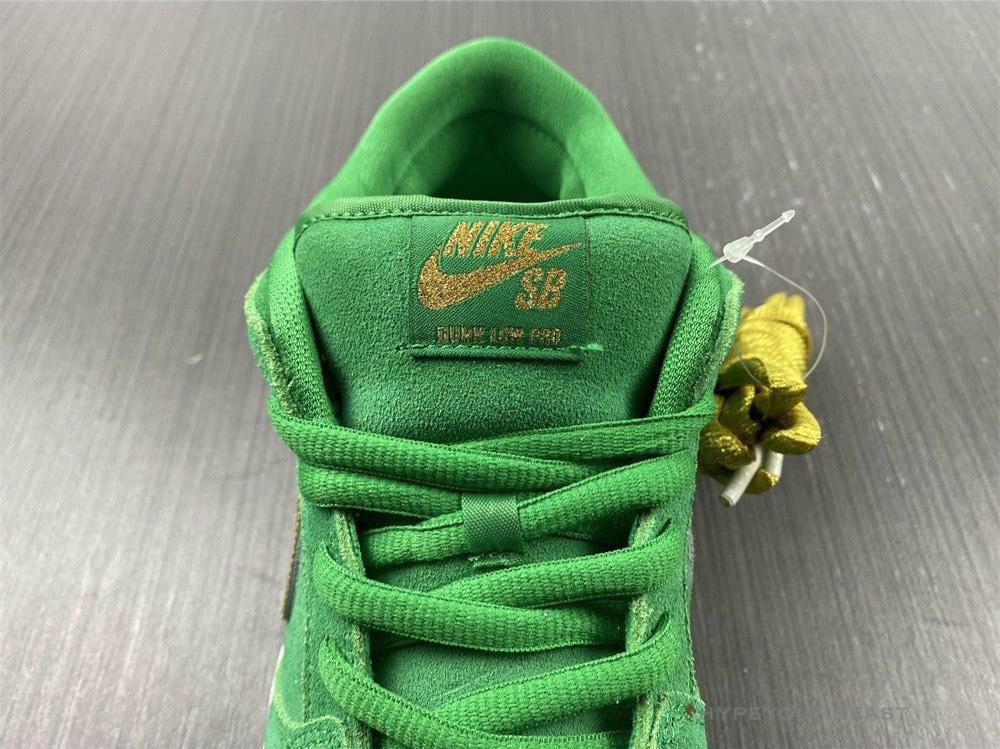 Nike Dunk Low 'Lucky Green'