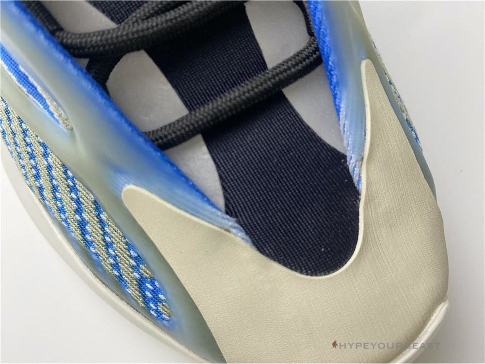 Adidas Yeezy 700 V3 'Arzareth'