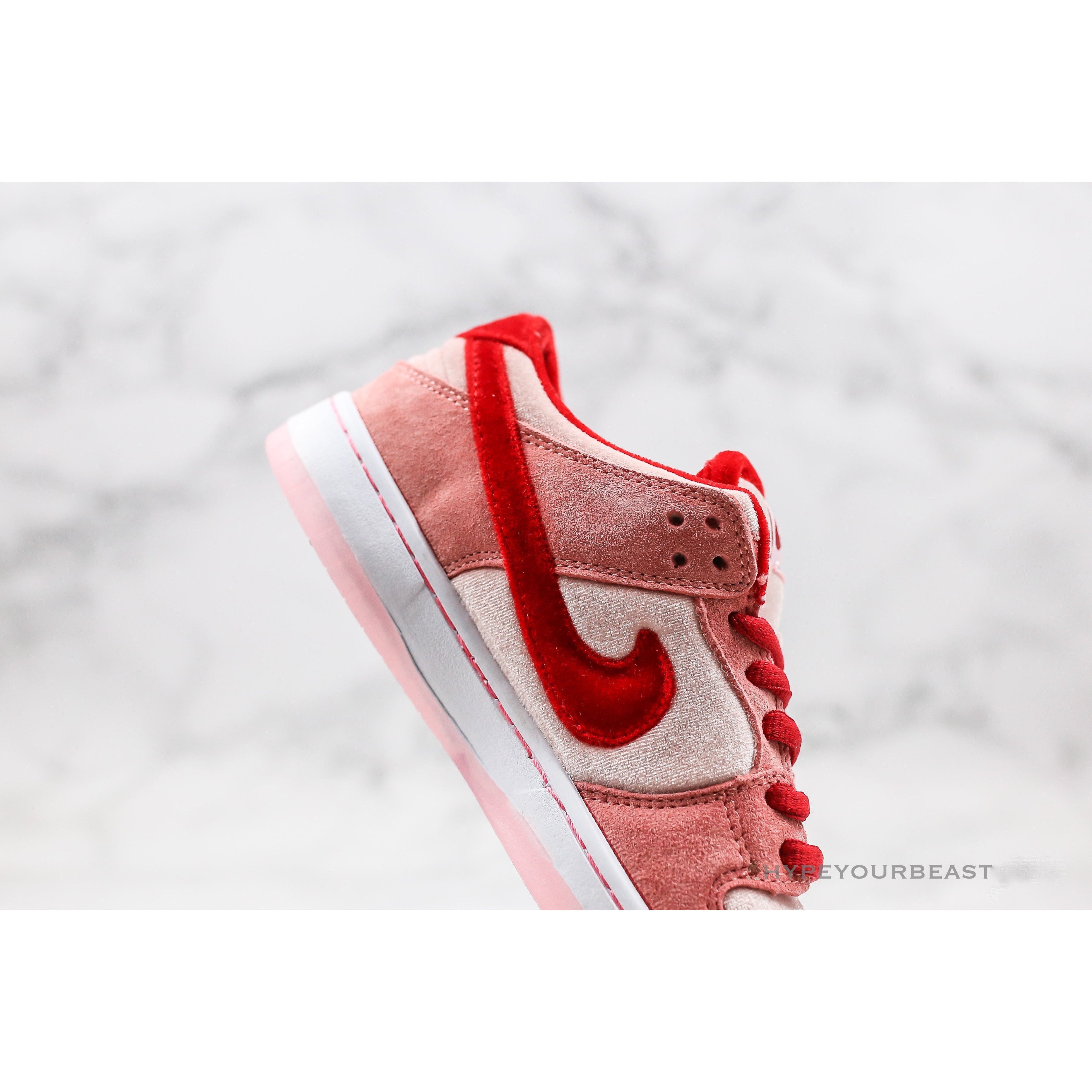 Nike SB Dunk Low 'Strange Love'