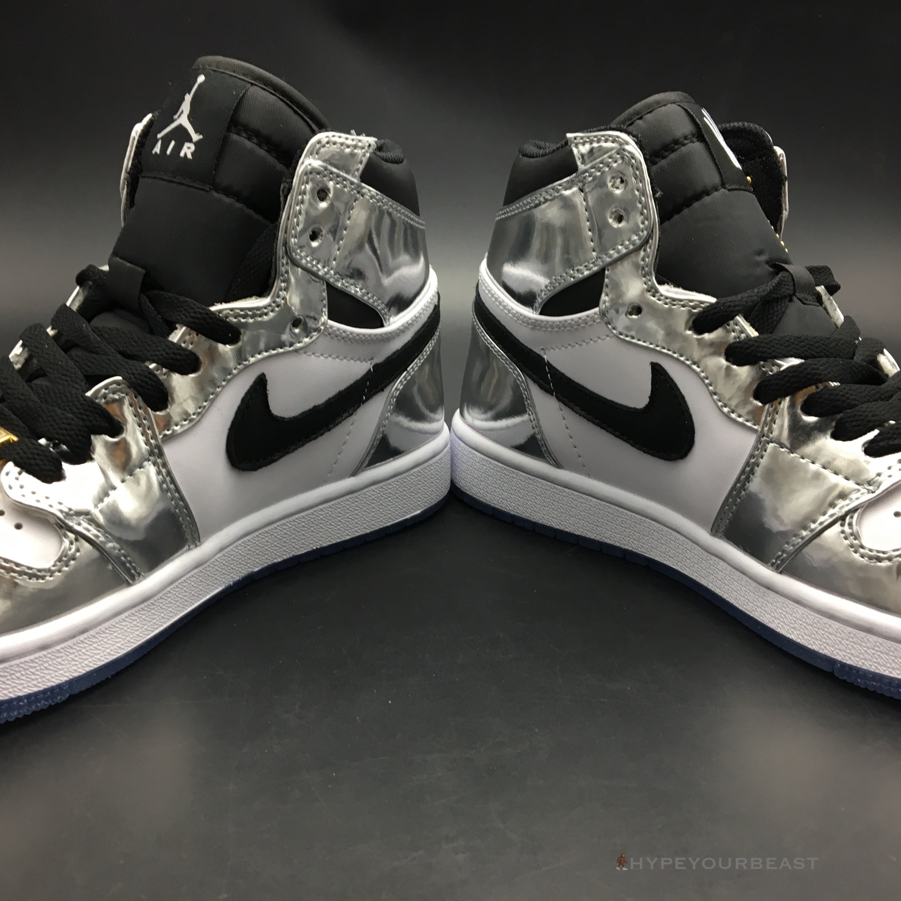 Air Jordan 1 High 'Pass the Torch'