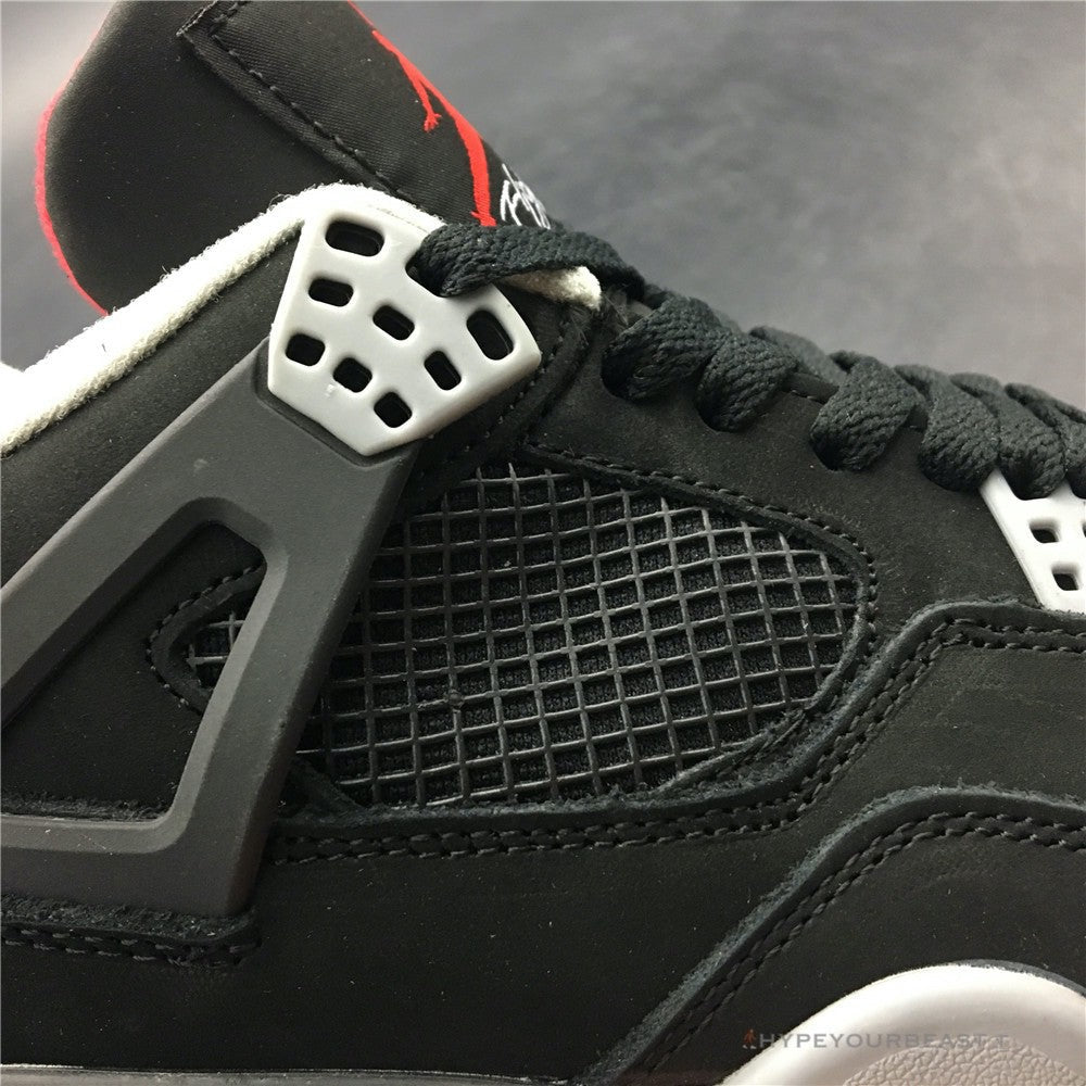 Air Jordan 4 Bred