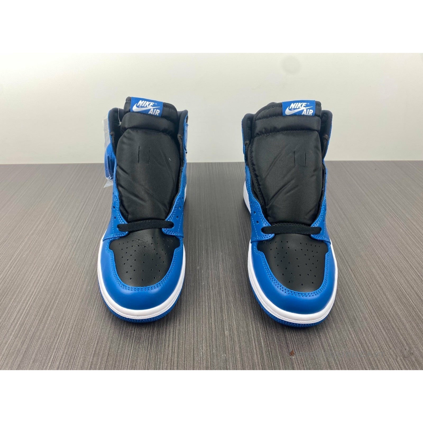 Air Jordan 1 Retro High OG 'Dark Marina Blue'
