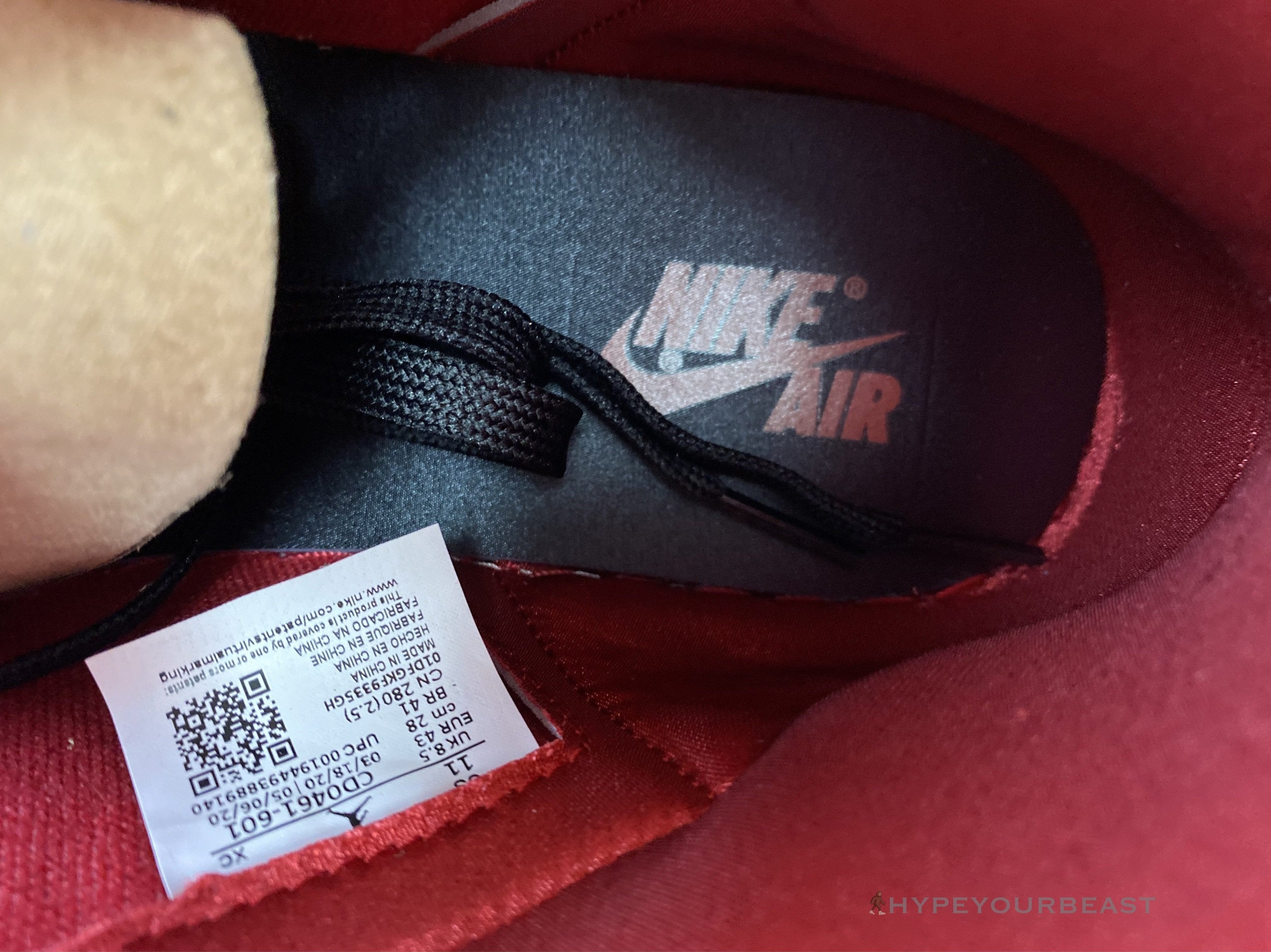 Air Jordan 1 Retro High Snake Chicago Satin