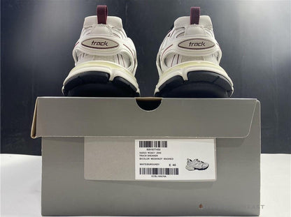 BCG Track 3.0 White / Red