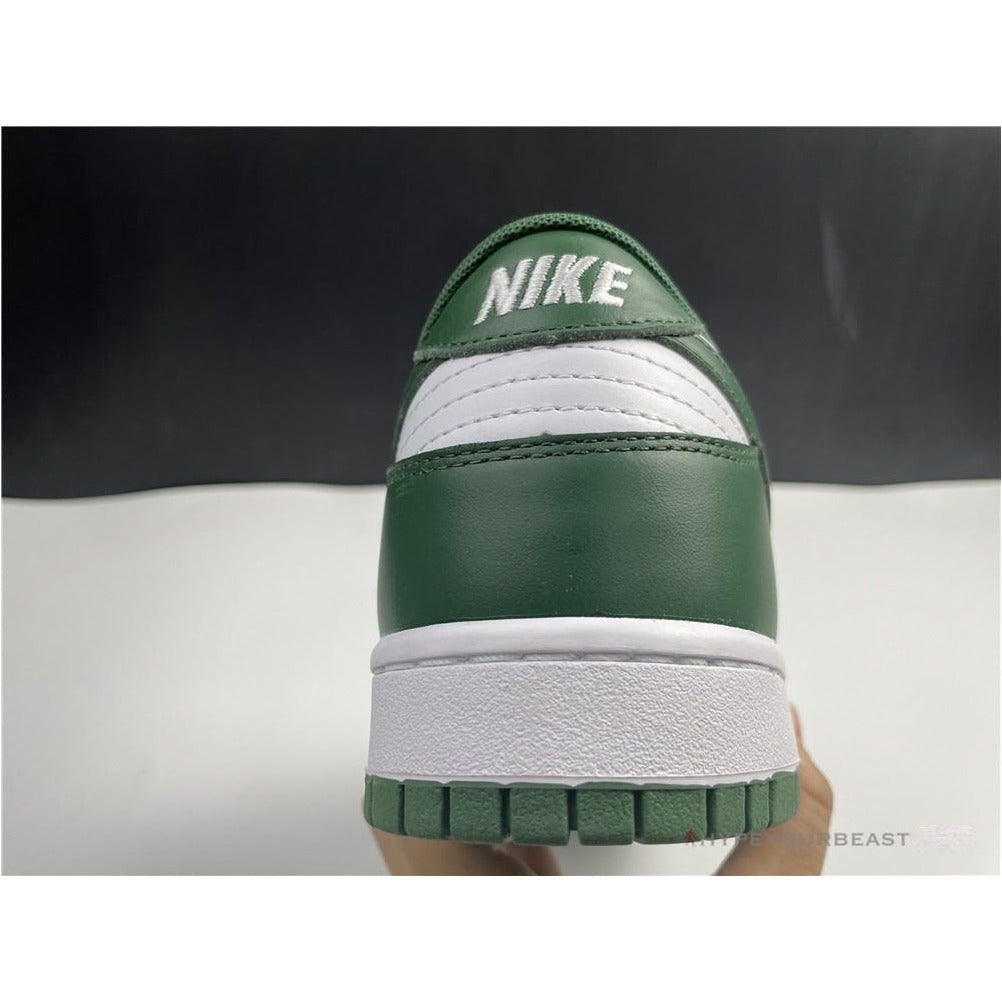 Nike SB Dunk Low 'Team Green'