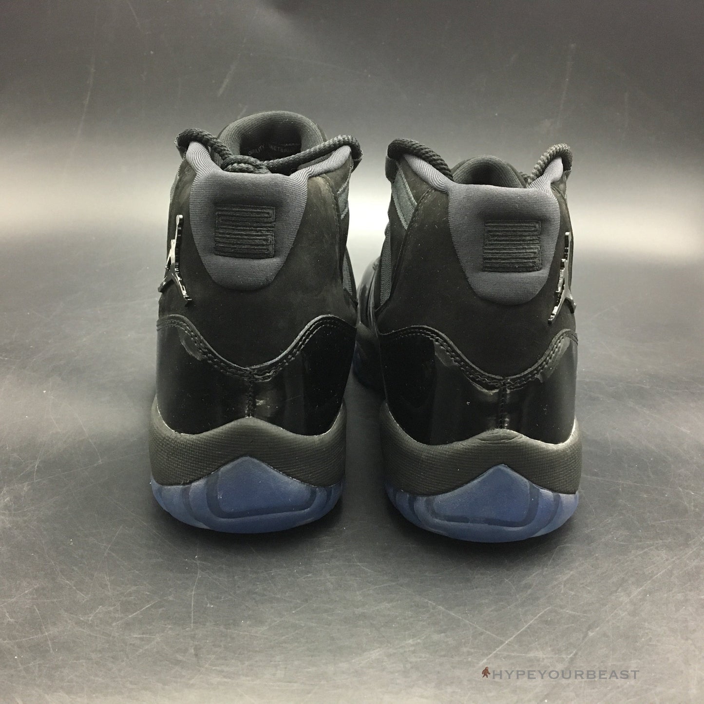 Air Jordan 11 'Prom Night'