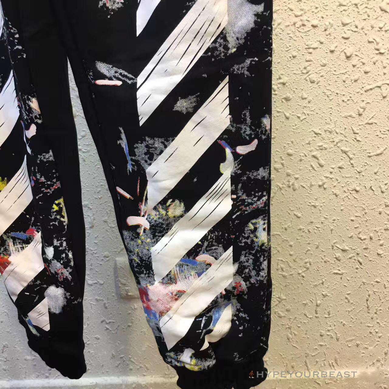 OFF-WHITE Pants Black Paint