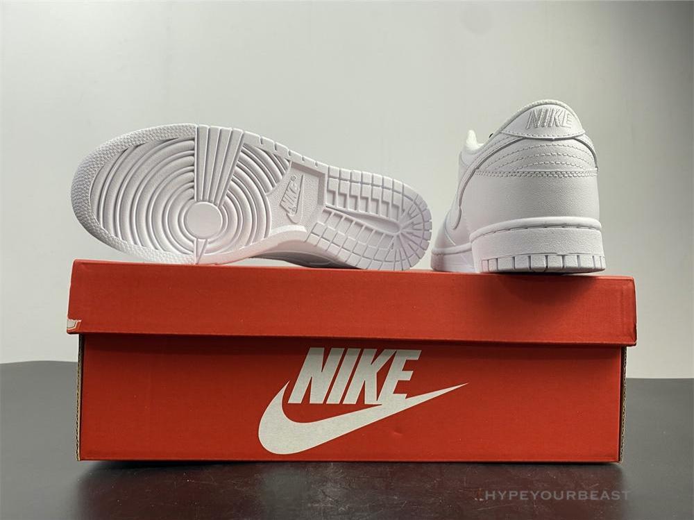 Nike Dunk Low Triple White