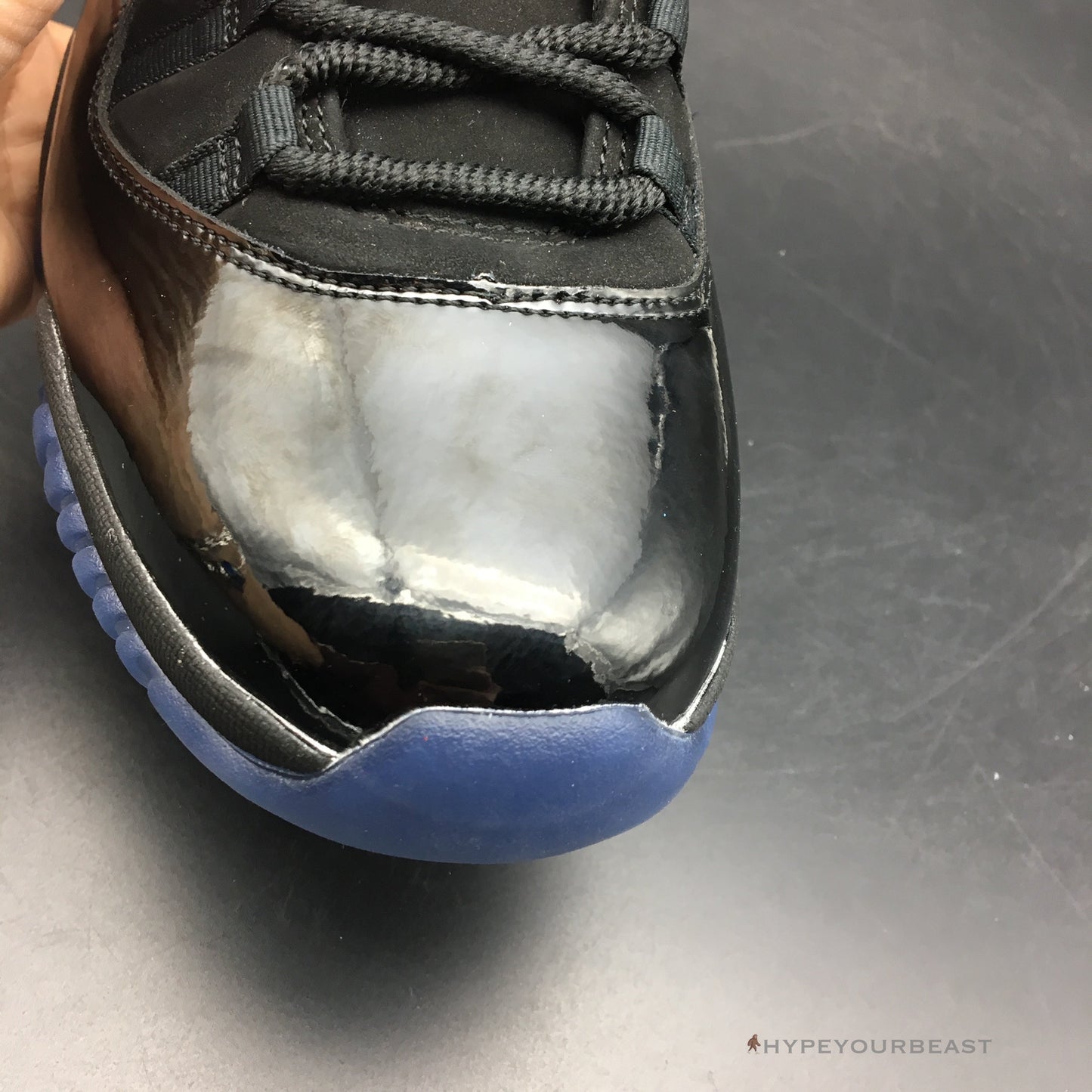 Air Jordan 11 'Prom Night'