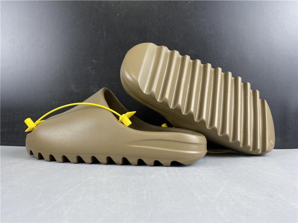 Adidas Yeezy Slide Core Brown