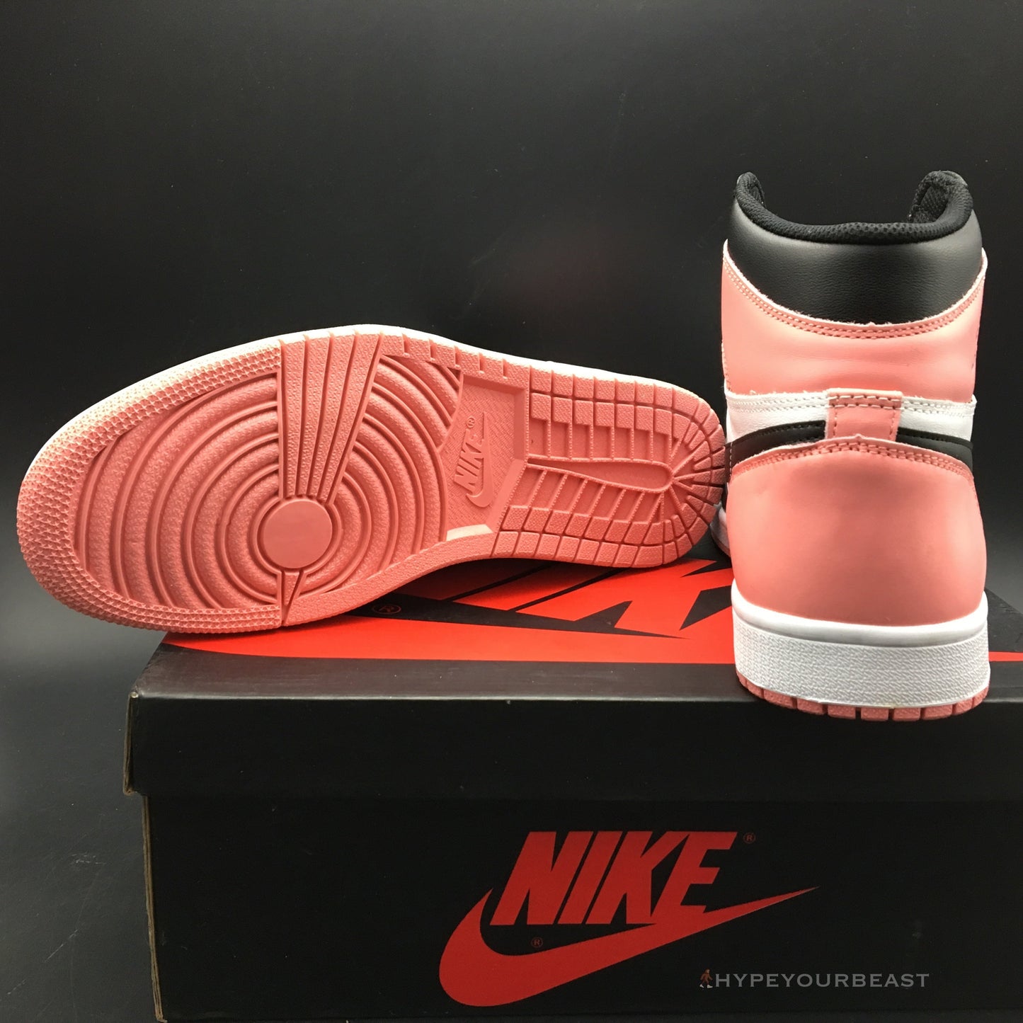 Air Jordan 1 Retro High OG Rust Pink
