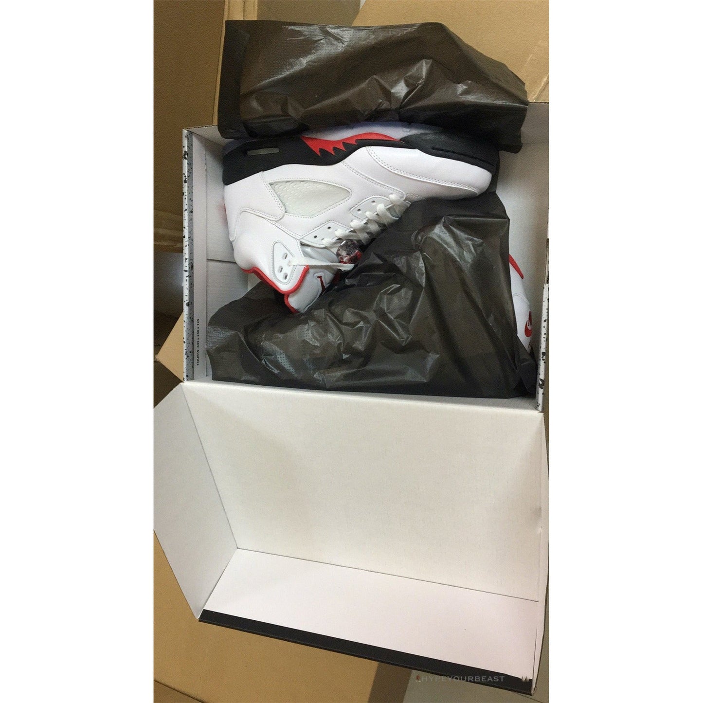 Air Jordan 5 "Fire Red"